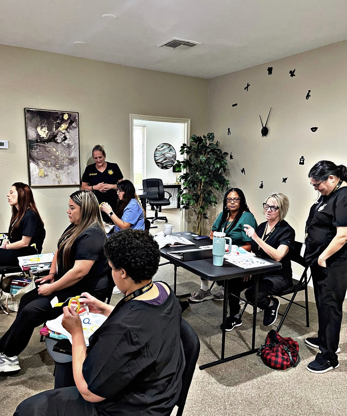 GLG Dental Assisting School Gallery 10