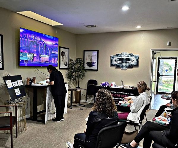 GLG Dental Assisting School Gallery 11